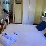Azzurra بيت للعطل