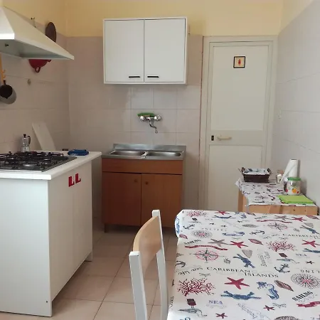 Azzurra * Lecce